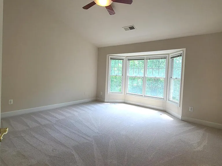 2511 Gadsby Pl — Photo 19