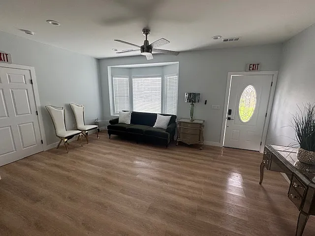 8088 Beechwood Dr — Photo 4