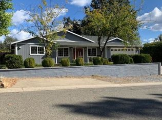 670 Cappella Dr, Diamond Springs, CA 95619