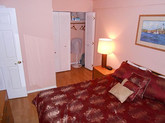 4th image of 1000 SE Bay Blvd #123