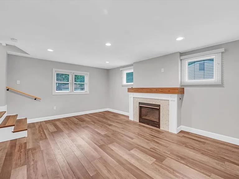 37721 Grantland St — Photo 27