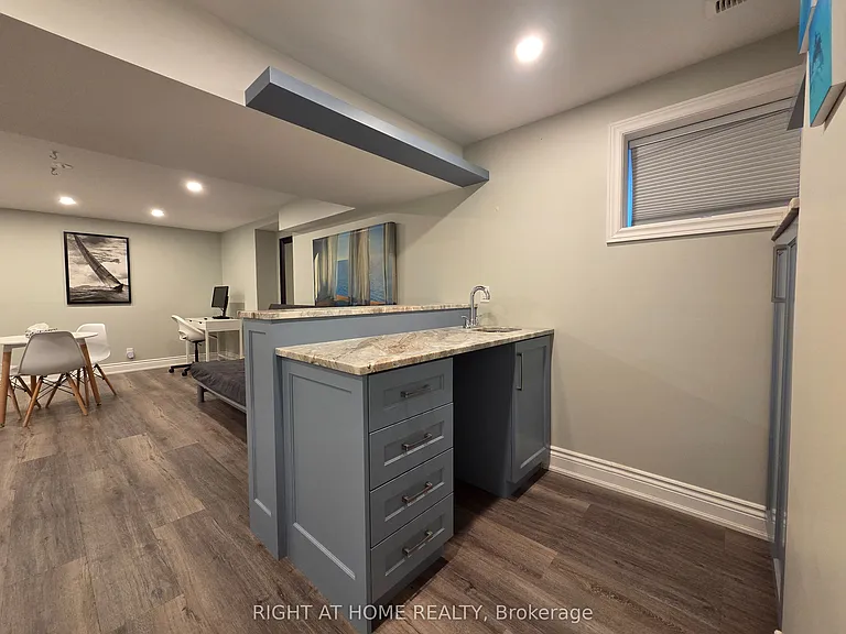 1570 Lewes Way #LOWER — Photo 10