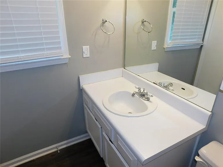 2775 New South Dr — Photo 18