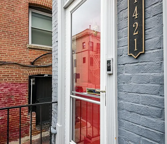 1421 Hopkins St NW — Photo 31