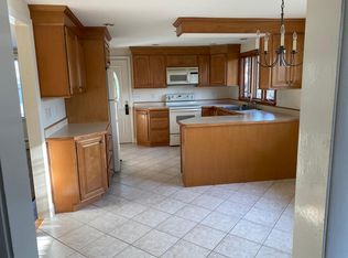 7 French St, Hingham, MA 02043