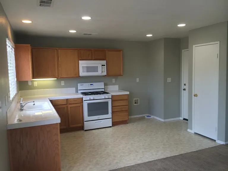 14019 Yearling Ln — Photo 7