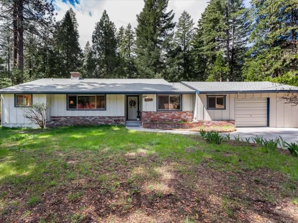 2630 Amy Ct, Mount Shasta, CA 96067