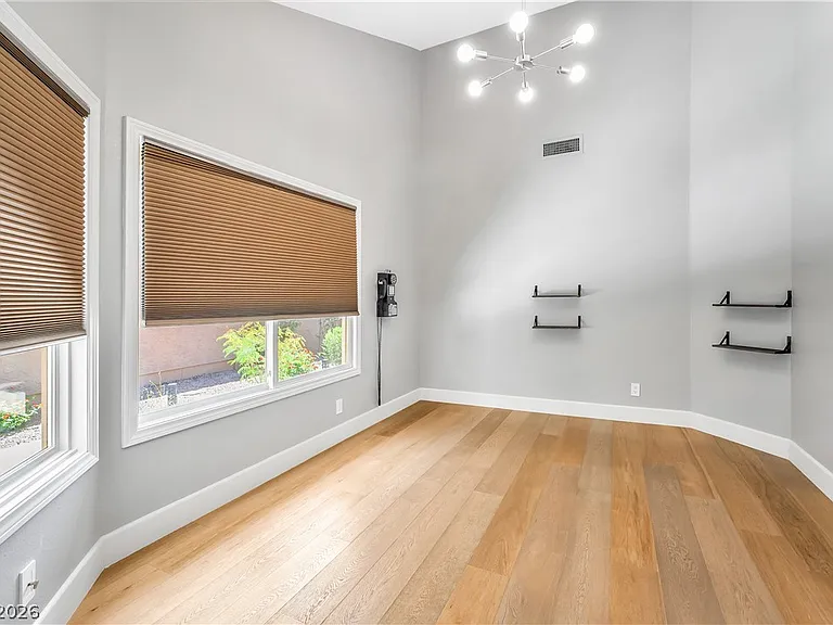 5142 Southern Hills Ln — Photo 16