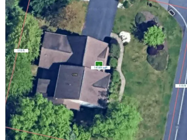 1098 Country Club Rd, Camp Hill, PA 17011