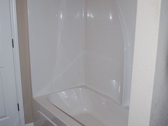 4th image of 1512 Dakota Trce APT B