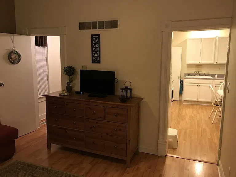 905 S Aberdeen St #1F — Photo 10