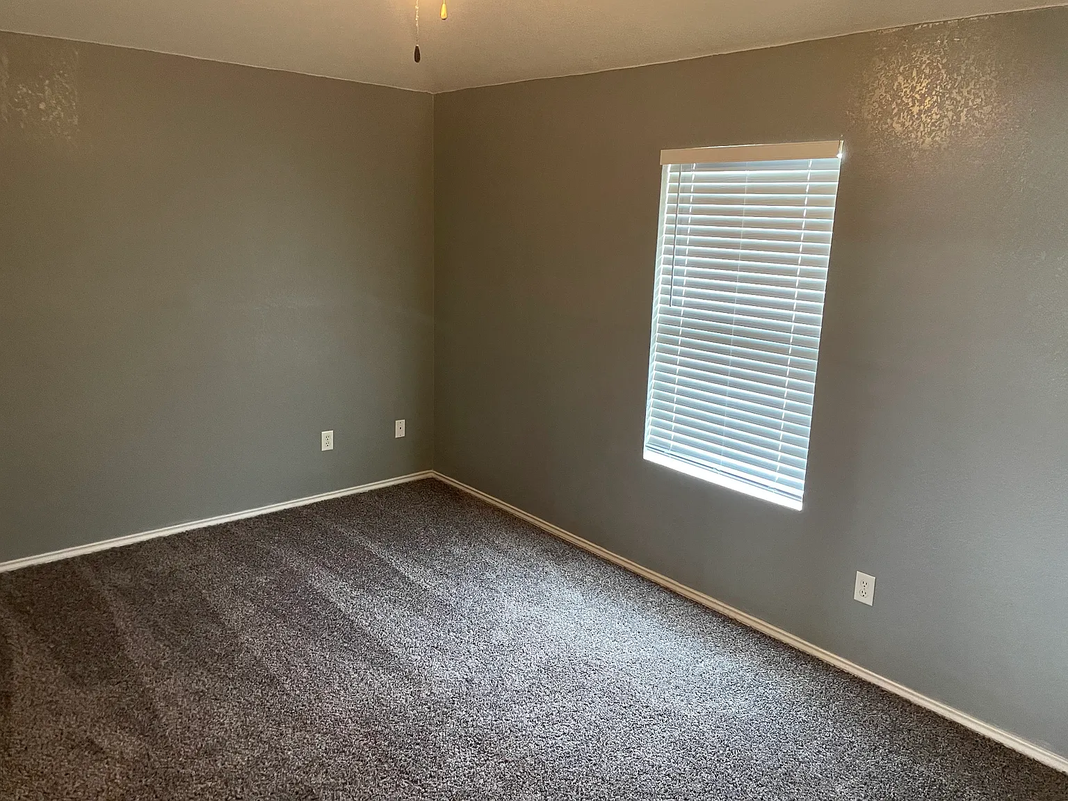 3 bed, 1245 sqft, $1,000 — Photo 4
