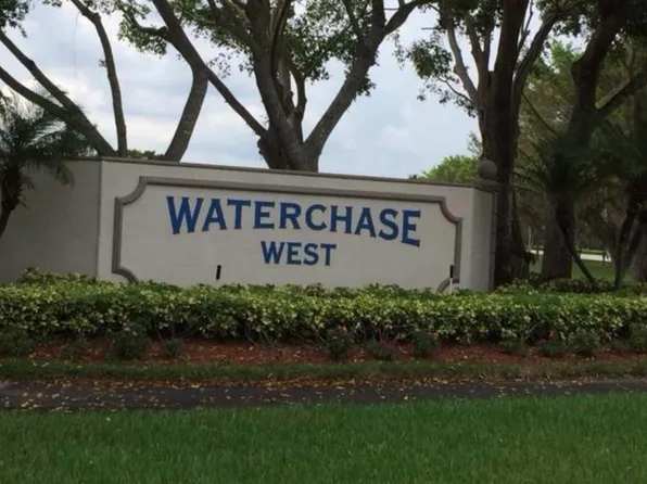 5754 Pebble Brook Ln, Boynton Beach, FL 33472