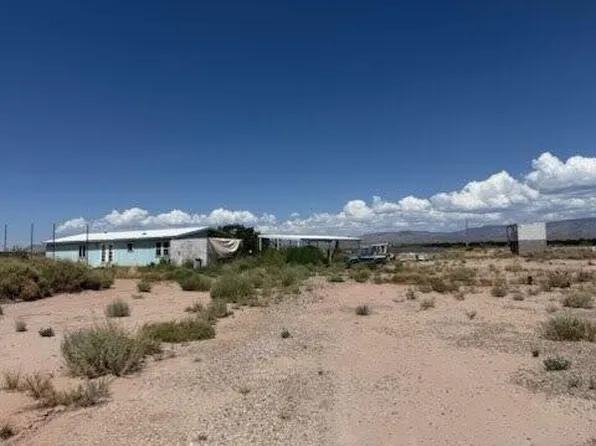 701 Riata Rd, Tularosa, NM 88352