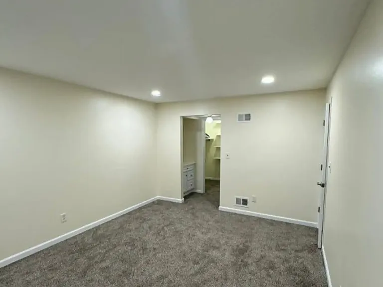 61 Deerberry Ln — Photo 16