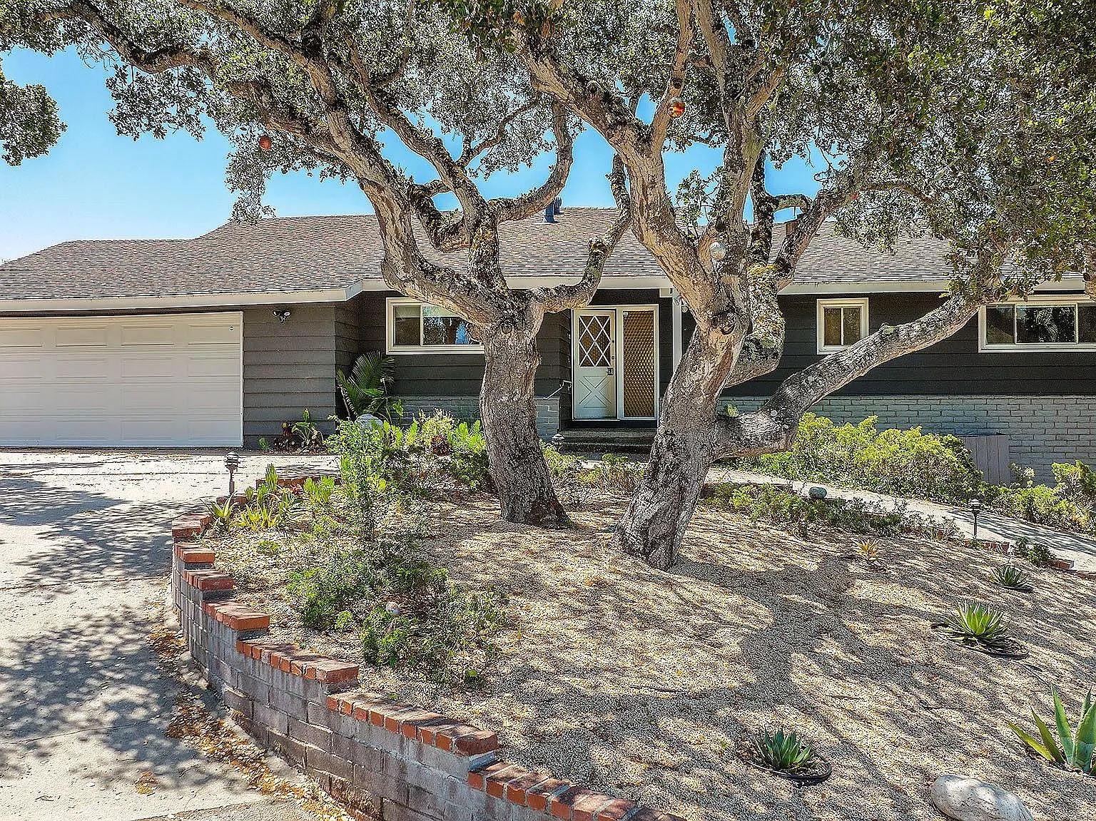 25891 Rancho Alto Dr — Photo 1