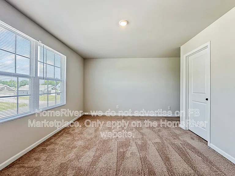 437 Chedworth Dr — Photo 14