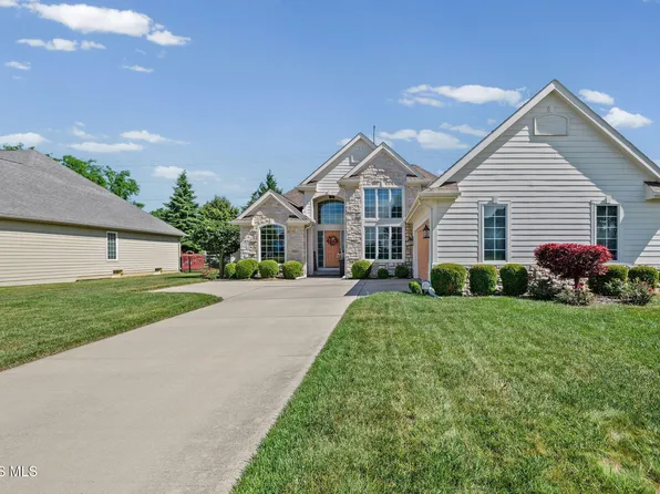 9360 Saint Angelas Way, Sylvania, OH 43560