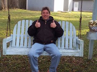 7414 Edgewater St, Spring Grove, IL 60081