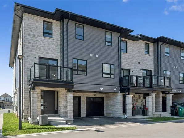 51 Sparrow Ave #37, Cambridge, ON N1T 0E5