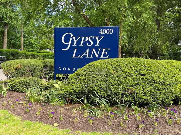 4000 Gypsy Ln #247B, Philadelphia, PA 19129