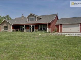 24211 E 223rd St, Harrisonville, MO 64701