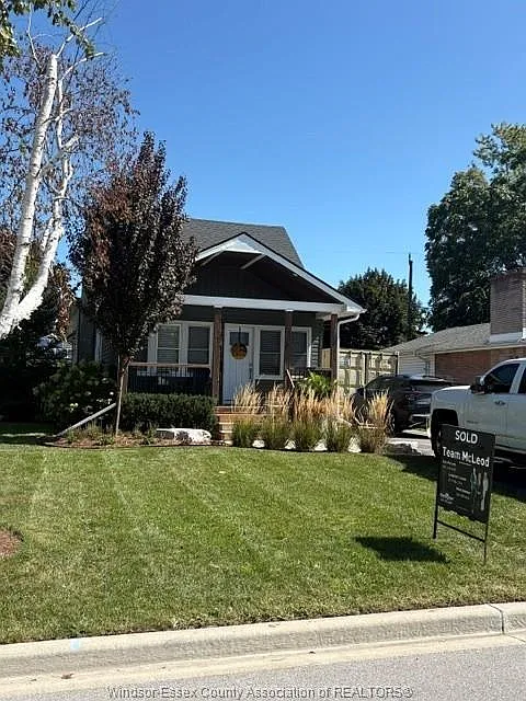 2 bed, $1,400 — Photo 1