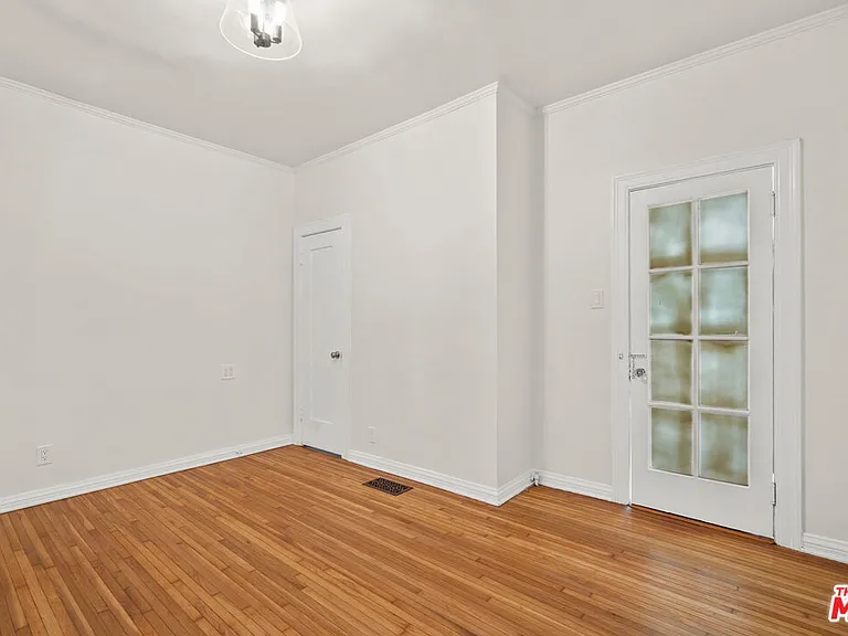 1815 N Grace Ave — Photo 11
