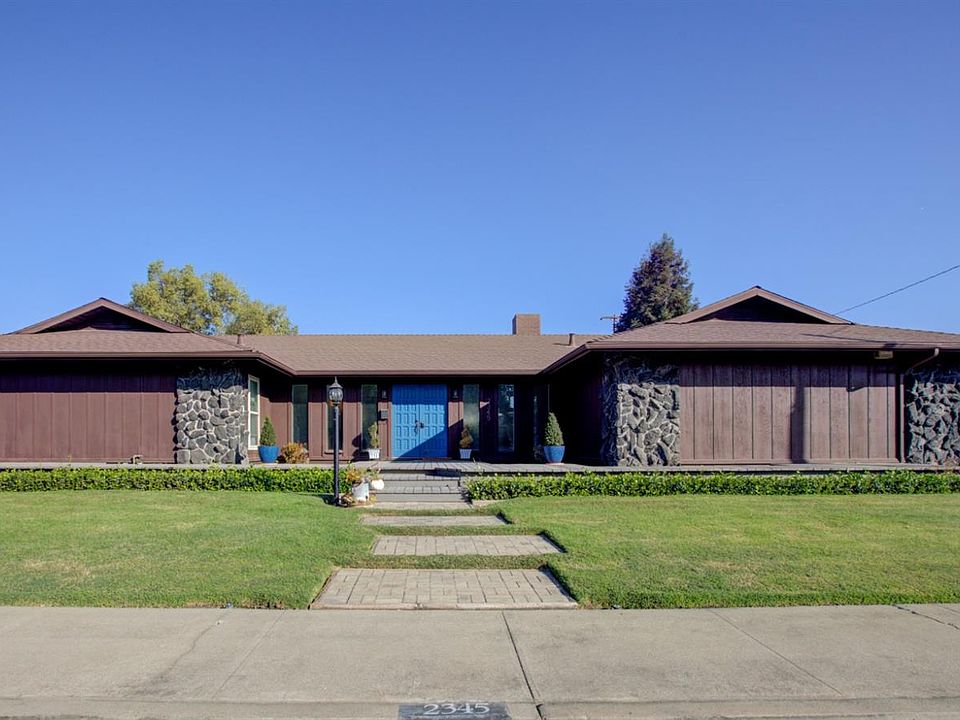 1st image of 2345 Mira Flores Dr