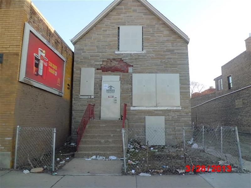 1st image of 3810 W Grand Ave