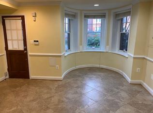 306 9th St NE, Washington, DC 20002