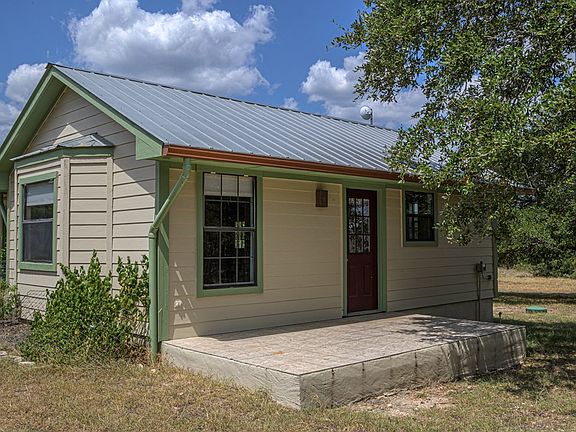 4th image of 525 River Oaks Dr
