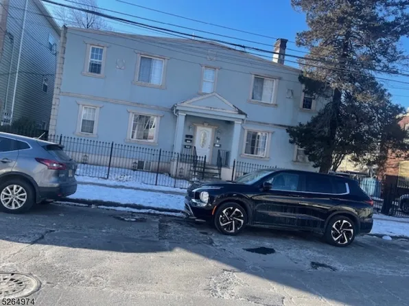 86 W Alpine St #3, Newark City, NJ 07108