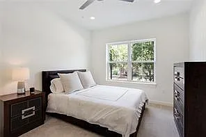 2100 Saint Thomas St #104 — Photo 11