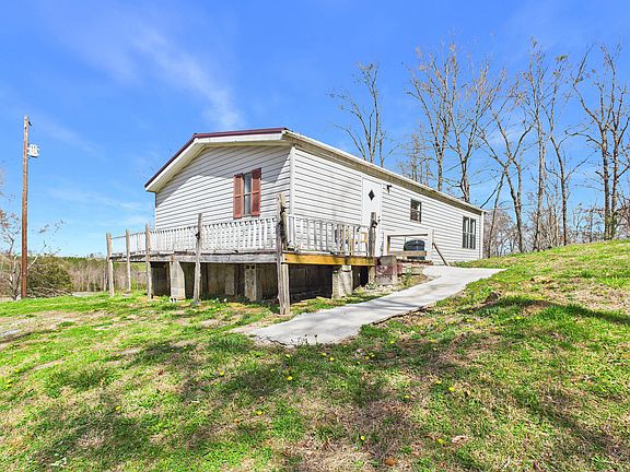 4th image of 111 County Road 461