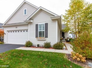 862 Fairmont Rd, Hampshire, IL 60140