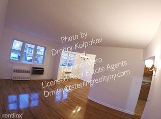 3638 24th St, Astoria, NY 11106