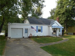 1410 Spangler St NE, Canton, OH 44714