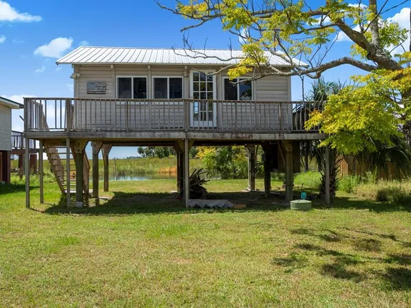 314 SE 205th St, Suwannee, FL 32693