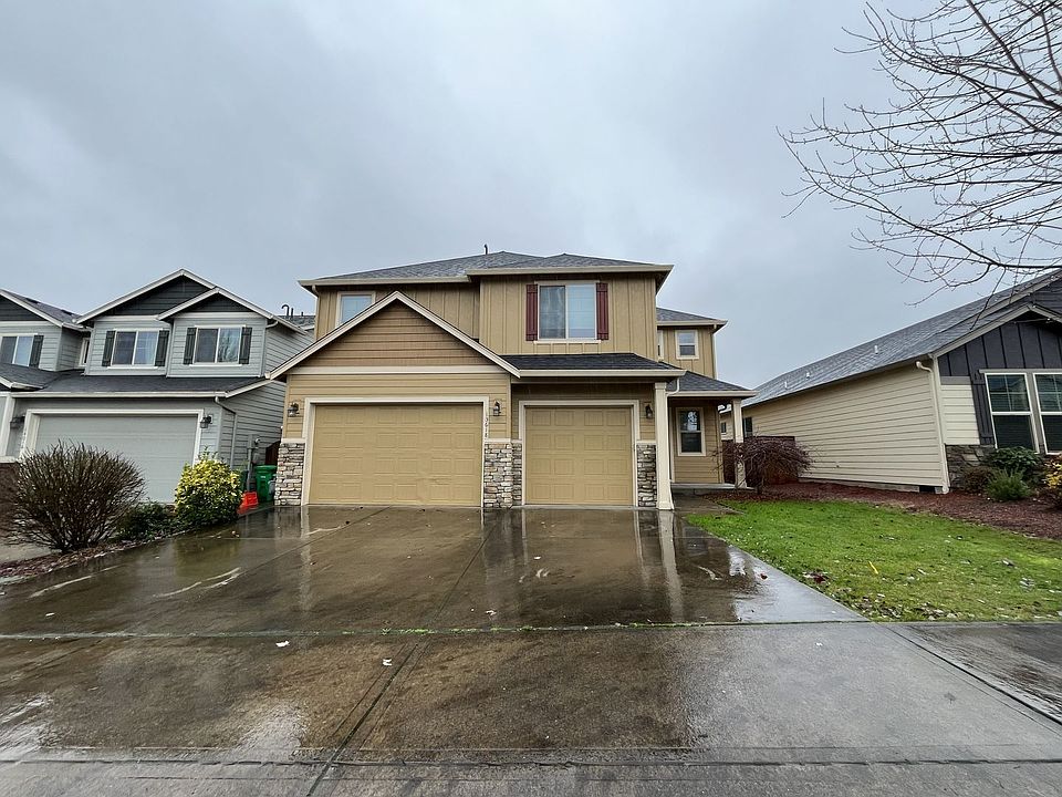 1st image of 13618 SE Genoa Dr