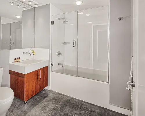 Sold by Keller Williams City Life Realty | media 11