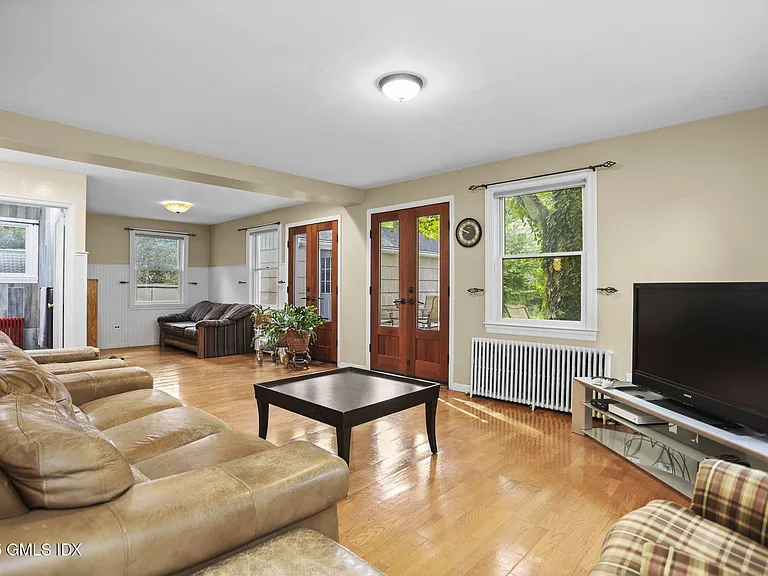 6 Halsey Dr — Photo 12