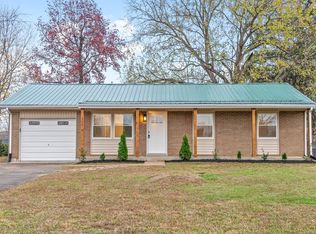 212 Peggy Dr, Clarksville, TN 37042