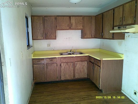 3rd image of 4445 Millburn Dr
