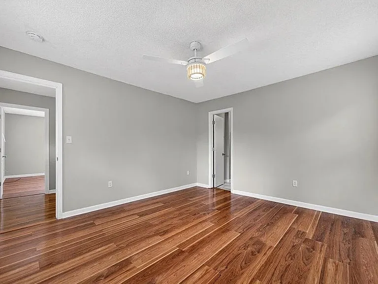 5316 Fayetteville Rd — Photo 14