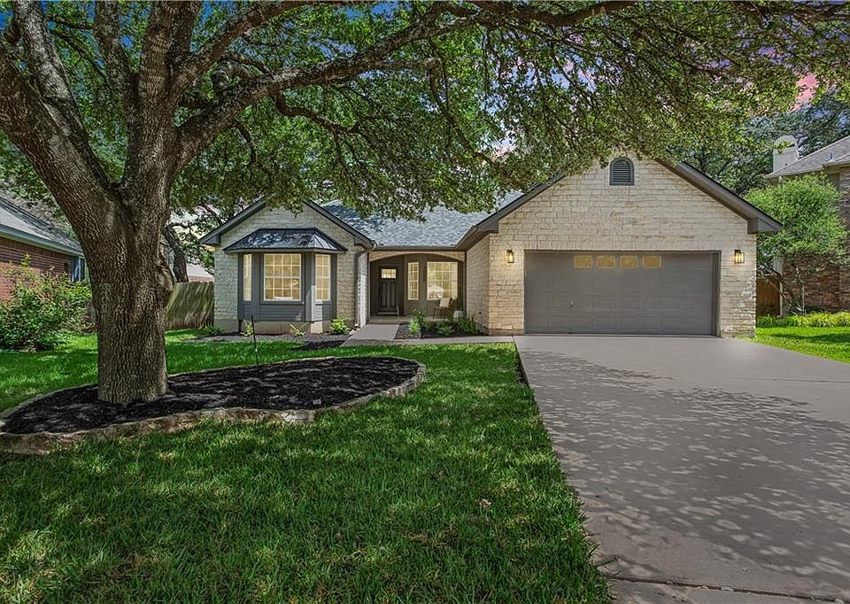1st image of 1000 Blue Bird Ct