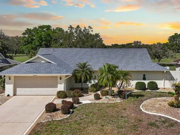 2111 View Dr W, Sun City Center, FL 33573