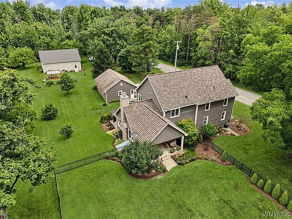 3rd image of 6600 Dye Rd