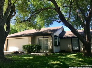 8139 Dry Canyon Trl, Live Oak, TX 78233