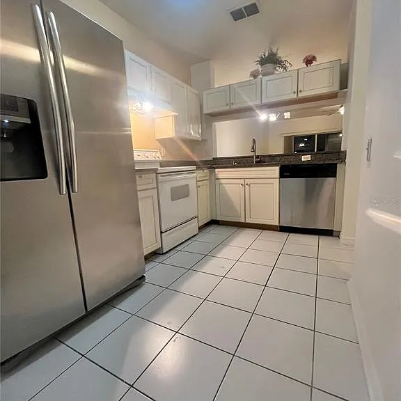 1211 Kennewick Ct — Photo 6